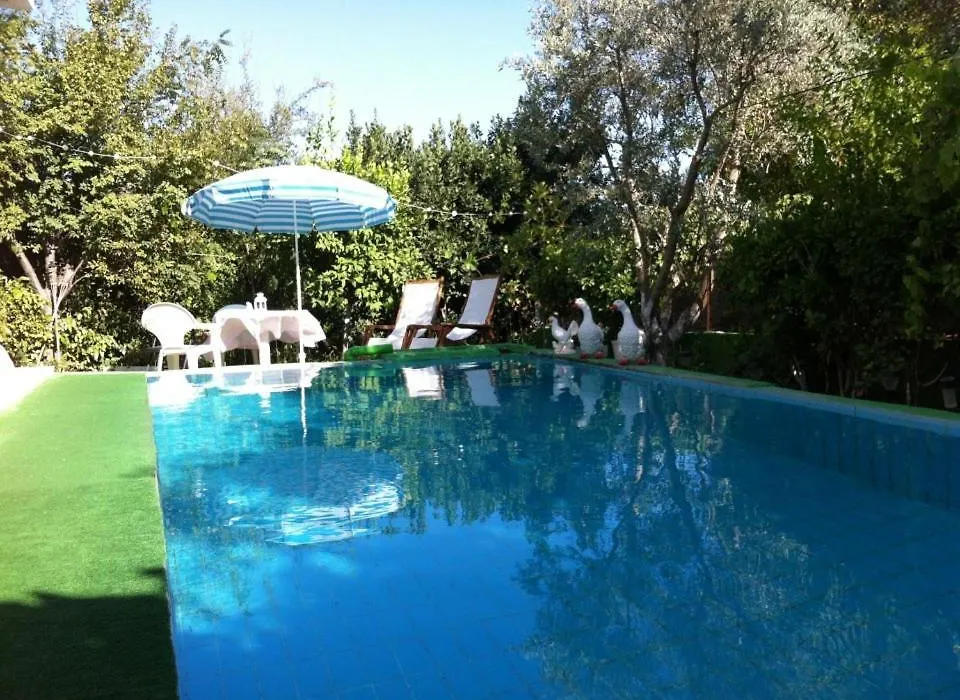 Farm House Hotel
